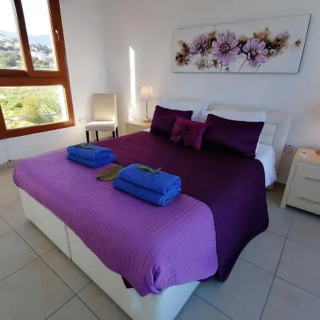 Sea Cliff Villa Agios Amvrosios (Kyrenia)
